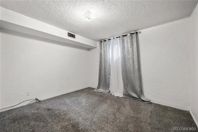 11 MacNaughton Road Pueblo, CO 81001