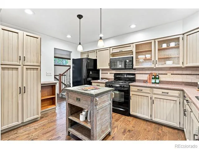 7356 Dry Creek Road Niwot, CO 80503