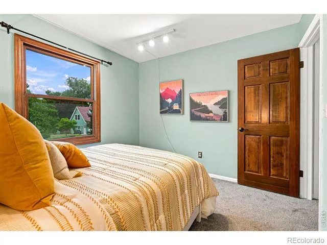 7356 Dry Creek Road Niwot, CO 80503