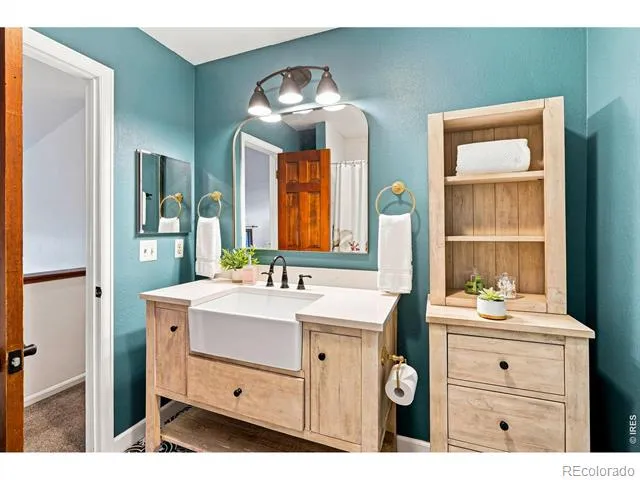 7356 Dry Creek Road Niwot, CO 80503