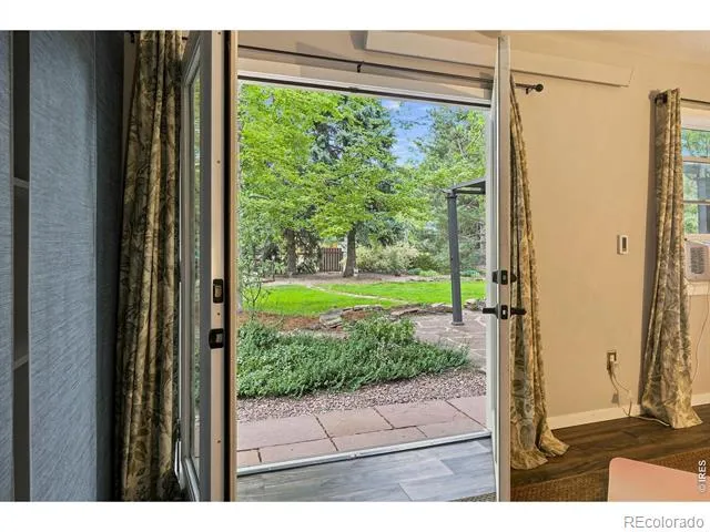 7356 Dry Creek Road Niwot, CO 80503