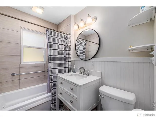 347 W Rafferty Gardens Avenue Littleton, CO 80120