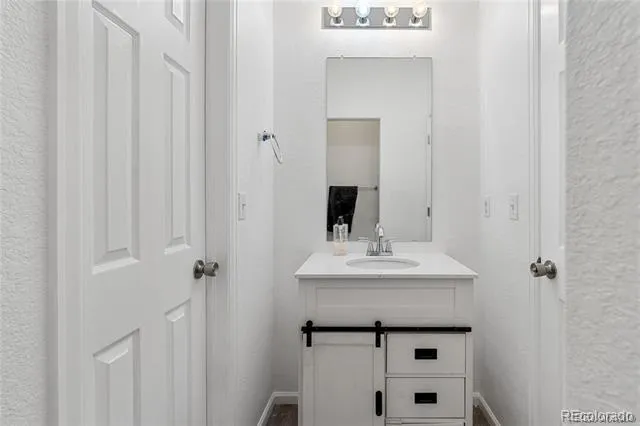 5571 Killarney Street Denver, CO 80249