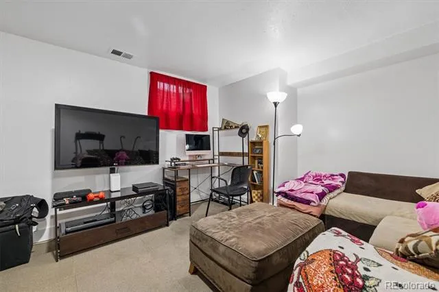 7711 W GLASGOW PLACE Littleton, CO 80128