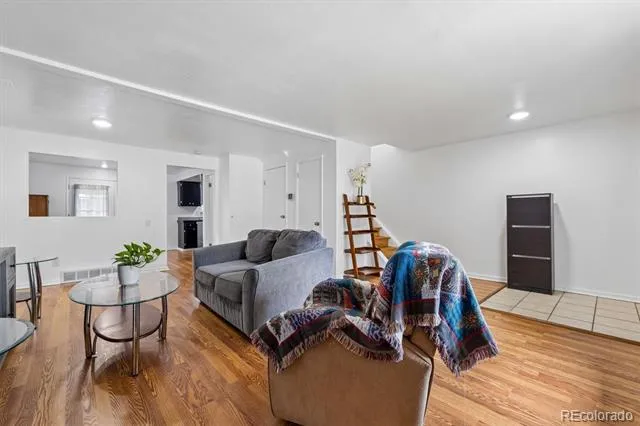 7711 W GLASGOW PLACE Littleton, CO 80128