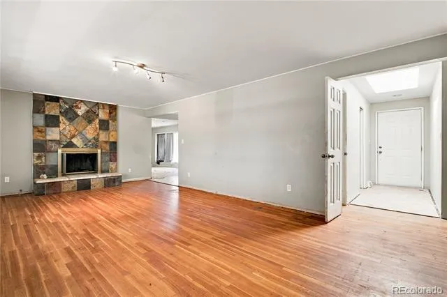 6974 S Lakeview Street Littleton, CO 80120