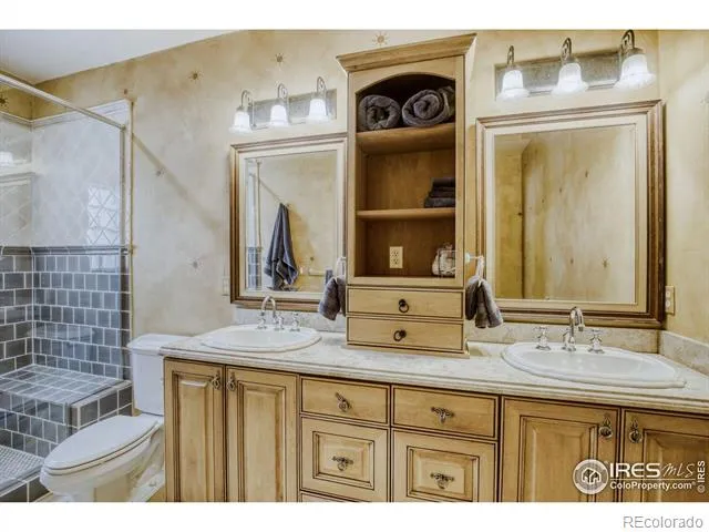 7677 Portico Place Longmont, CO 80503
