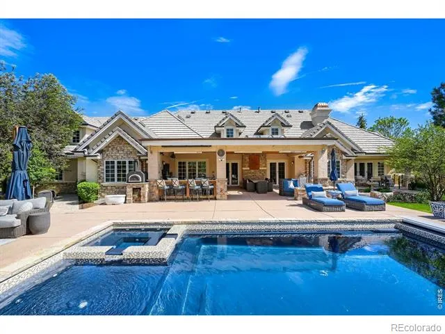 7677 Portico Place Longmont, CO 80503