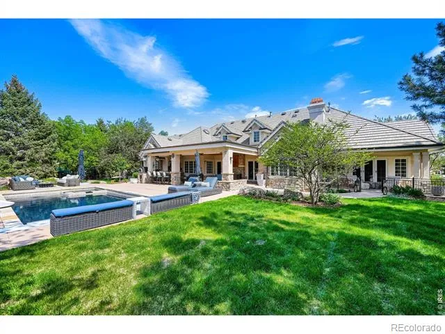 7677 Portico Place Longmont, CO 80503