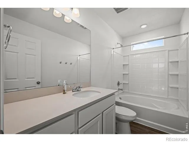 10195 Worchester Street Commerce City, CO 80022