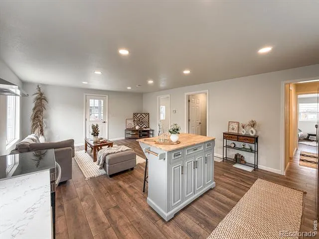 12 Marshall Place Longmont, CO 80504