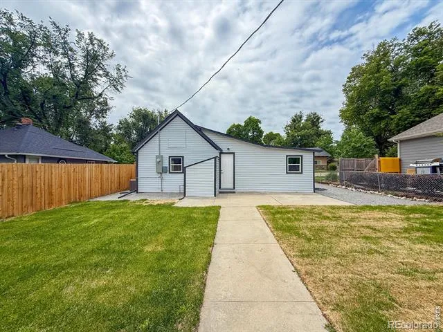 12 Marshall Place Longmont, CO 80504