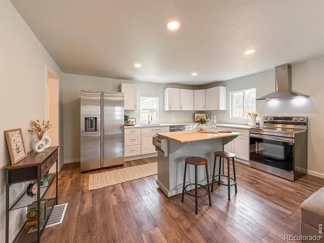 12 Marshall Place Longmont, CO 80504