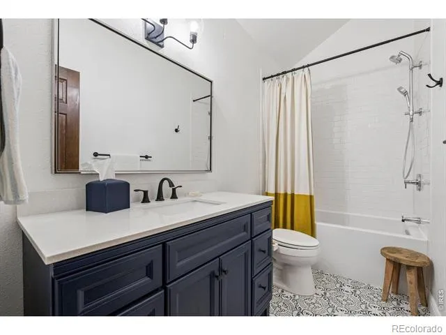 7314 Timothy Place Niwot, CO 80503