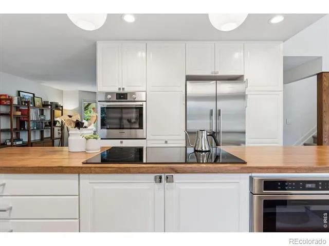 7314 Timothy Place Niwot, CO 80503