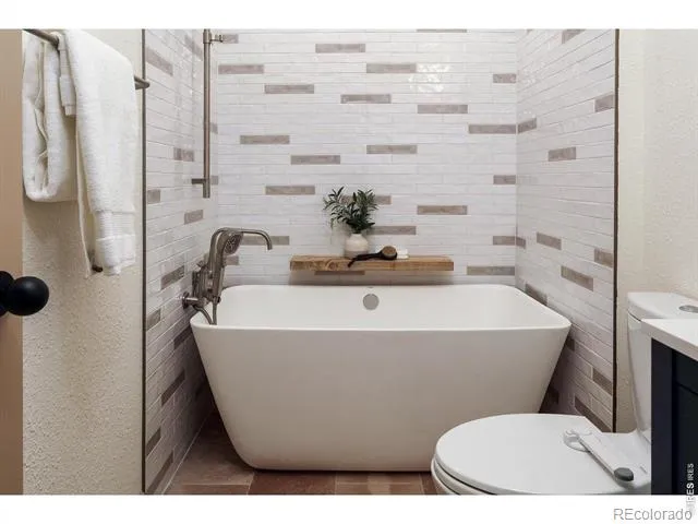 1893 Colard Lane Lyons, CO 80540