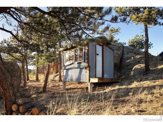 1893 Colard Lane Lyons, CO 80540