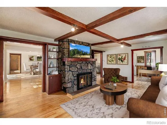 1141 Wallace Lane Estes Park, CO 80517