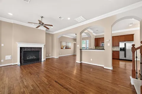 8810 Lakeshore Bend Drive
