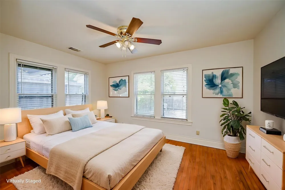 1804 Summer Street Houston, TX 77007