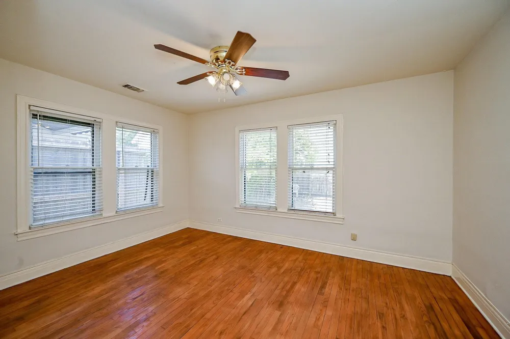 1804 Summer Street Houston, TX 77007