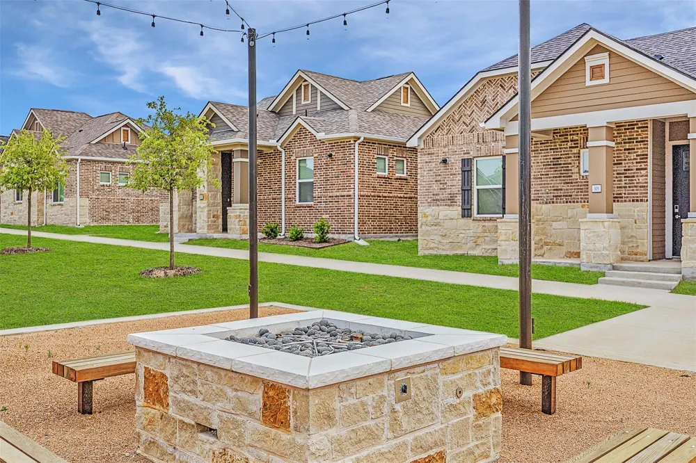 5900 County Road 277 Melissa, TX 75454