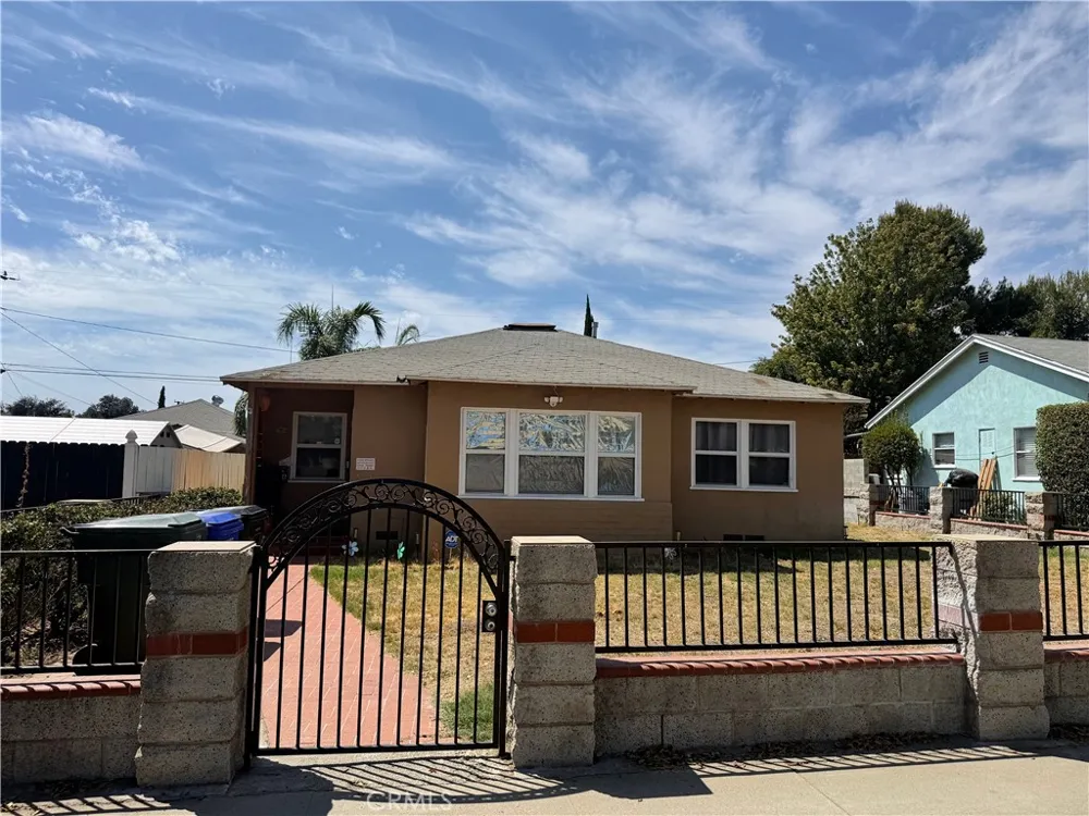 2456 Waterman San Bernardino, CA 92404