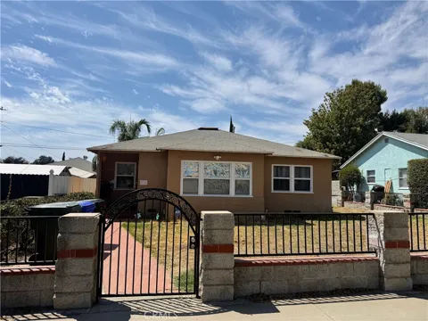 2456 Waterman