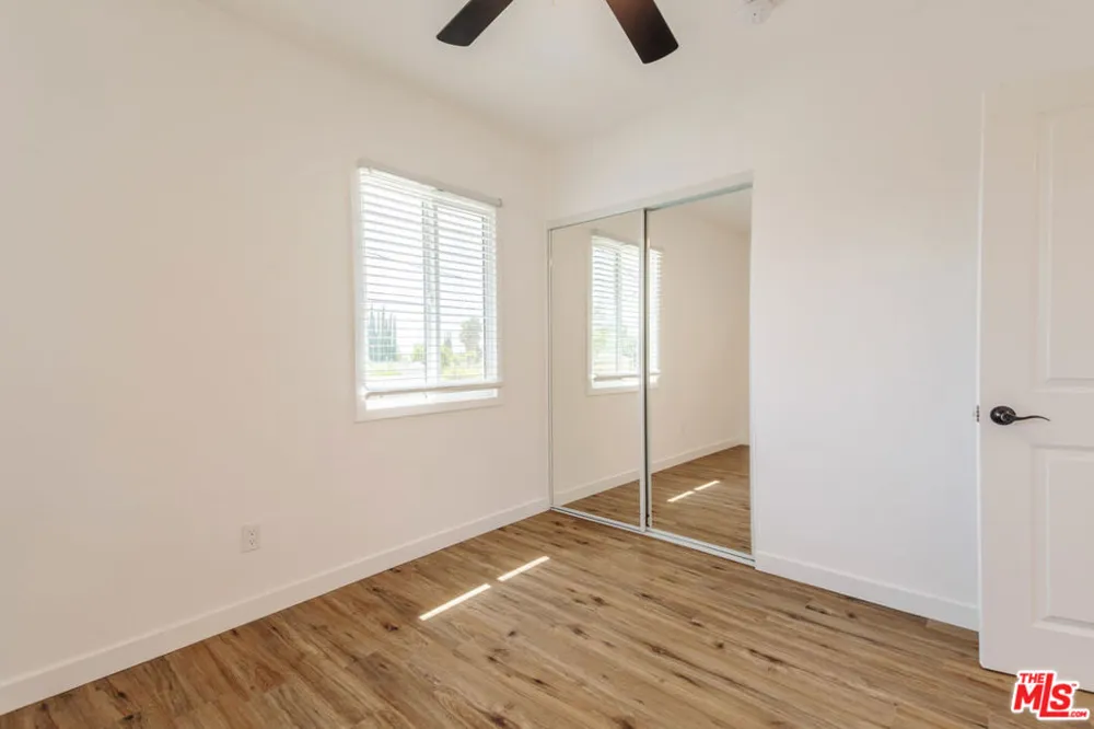 1812 W Glenoaks Boulevard #D Glendale, CA 91206