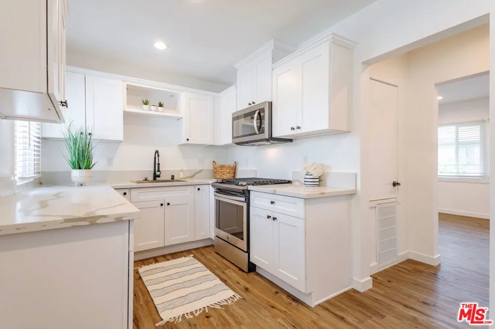 1812 W Glenoaks Boulevard #D Glendale, CA 91206