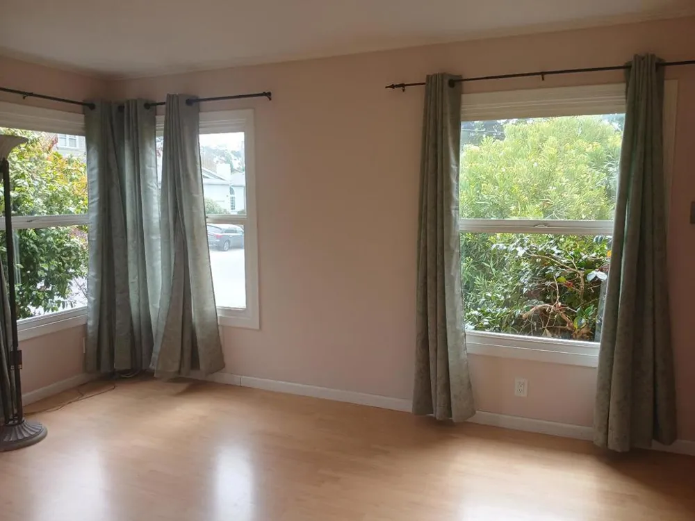 411 San Carlos Avenue El Granada, CA 94018