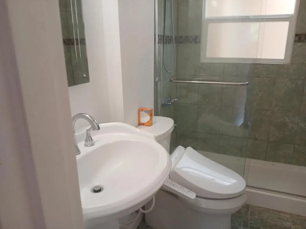 411 San Carlos Avenue El Granada, CA 94018