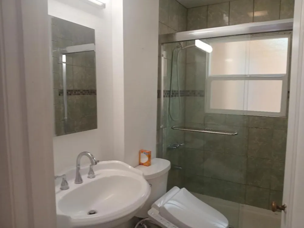 411 San Carlos Avenue El Granada, CA 94018