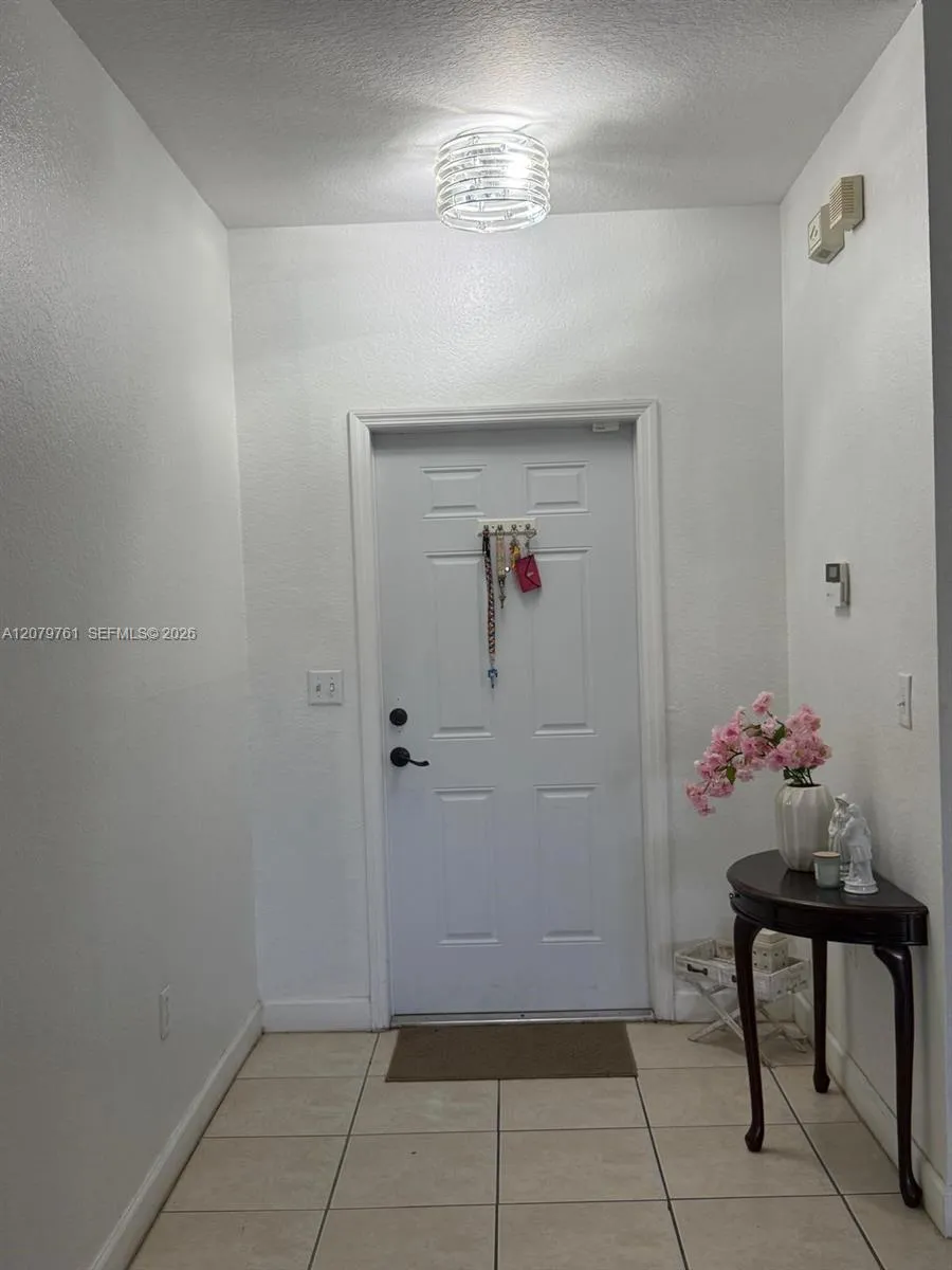 2650 NE 3rd Dr #104 Homestead, FL 33033