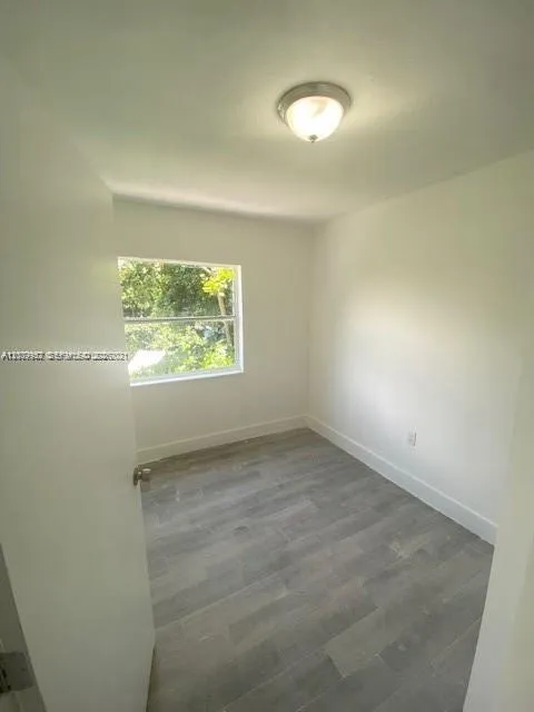 27 NE 60th Ter Miami, FL 33137