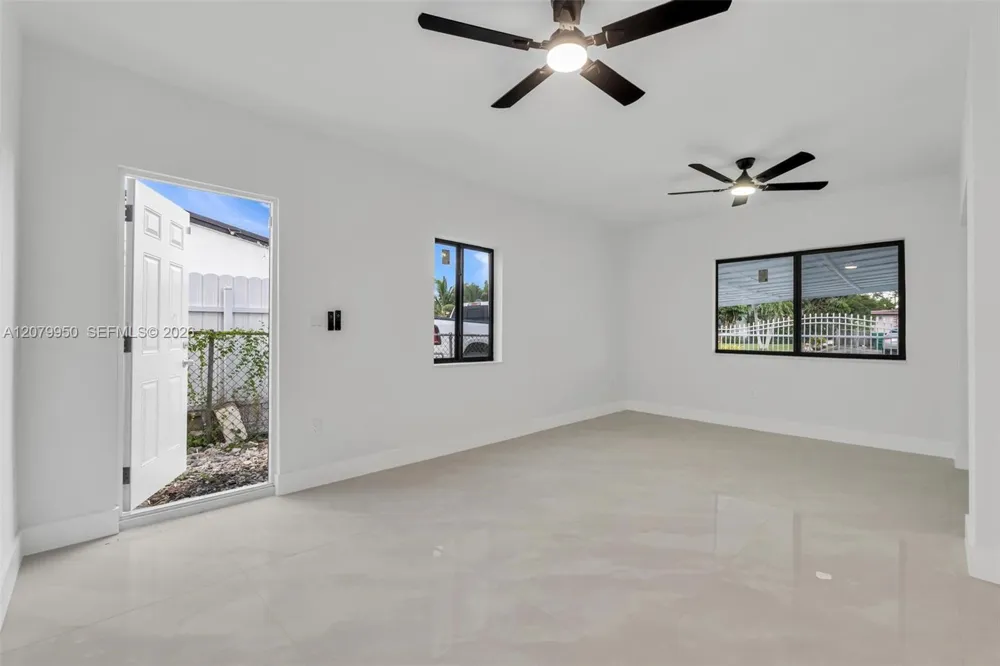 15770 NW 18th Pl Miami Gardens, FL 33054
