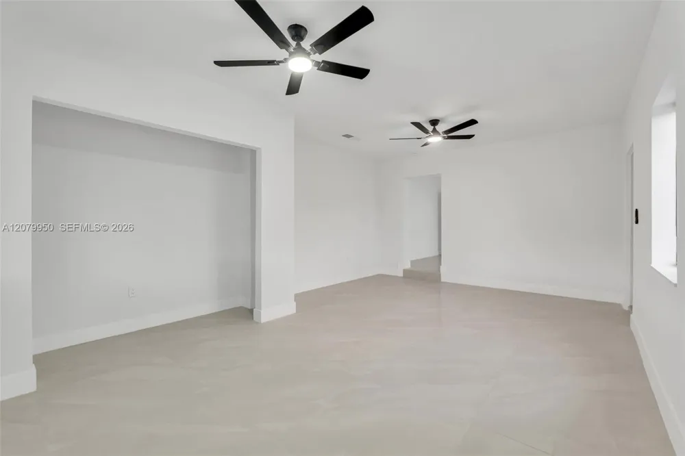 15770 NW 18th Pl Miami Gardens, FL 33054