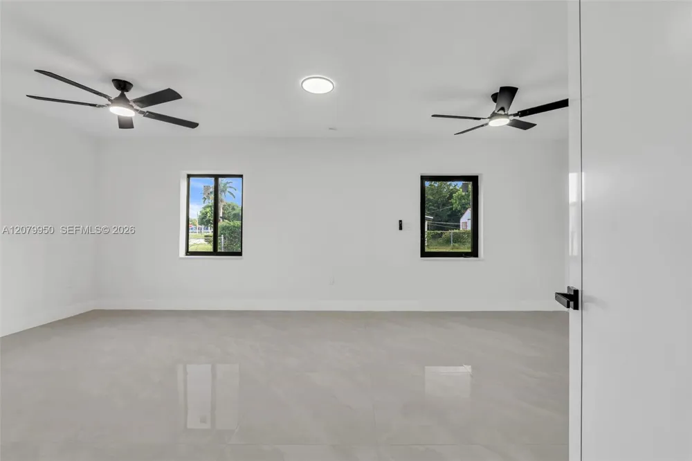 15770 NW 18th Pl Miami Gardens, FL 33054
