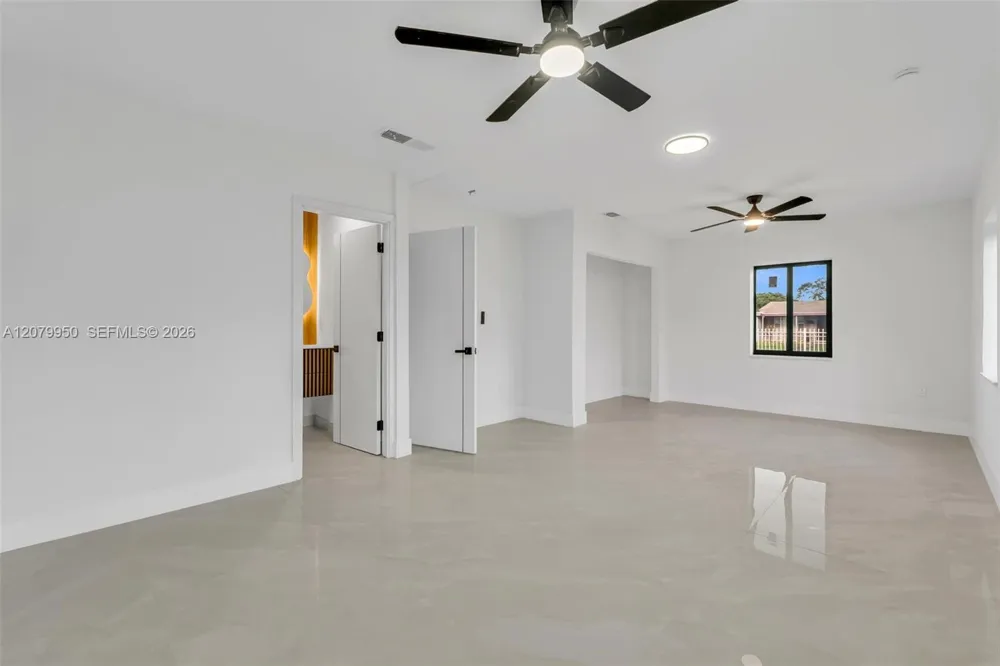 15770 NW 18th Pl Miami Gardens, FL 33054