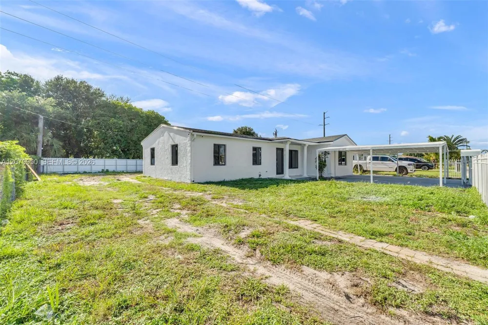 15770 NW 18th Pl Miami Gardens, FL 33054