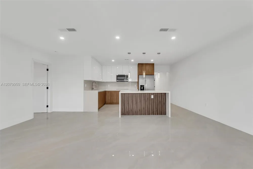15770 NW 18th Pl Miami Gardens, FL 33054