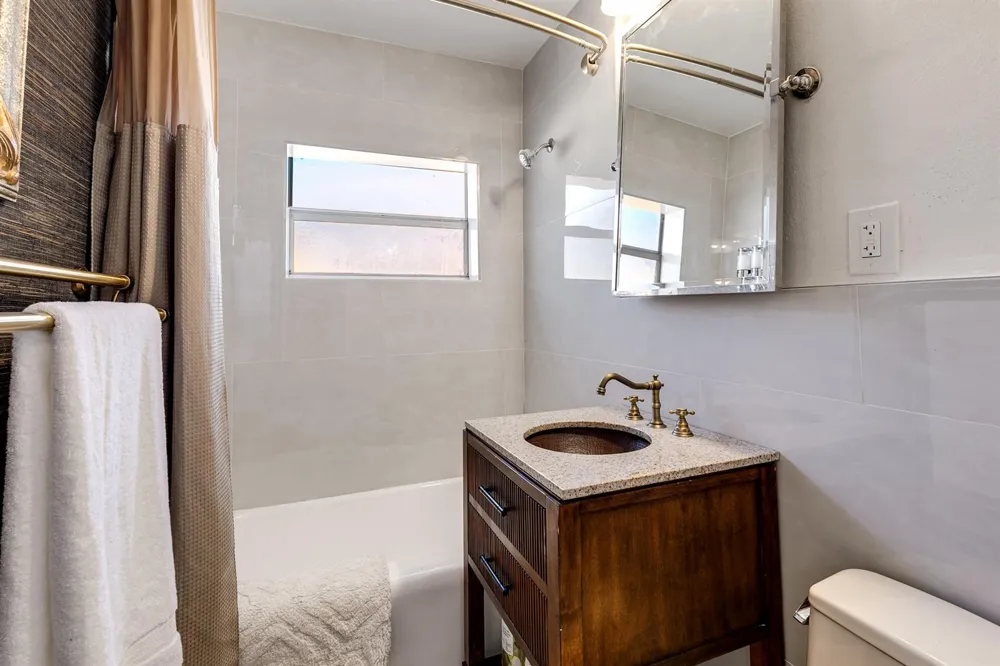 609 S ARNOLD AVENUE Lantana, FL 33462