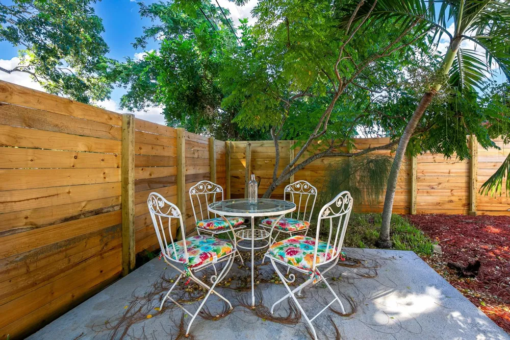 609 S ARNOLD AVENUE Lantana, FL 33462