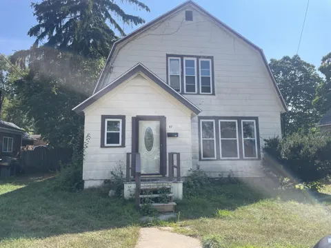 97 White Street