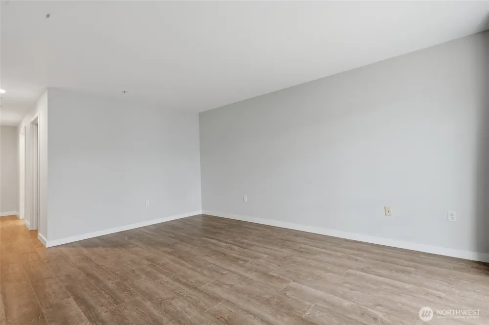 321 10th Avenue S #712 Seattle, WA 98104