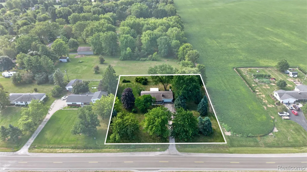 12055 W Pierson Road Flushing Charter Township, MI 48433