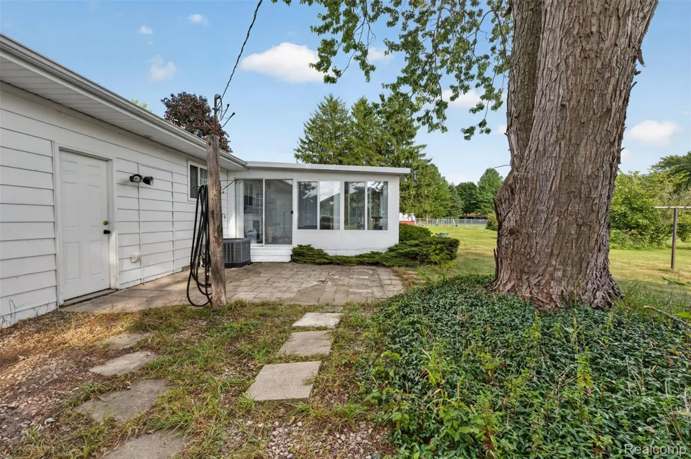 12055 W Pierson Road Flushing Charter Township, MI 48433