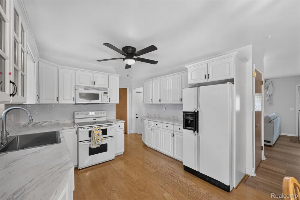 12055 W Pierson Road Flushing Charter Township, MI 48433