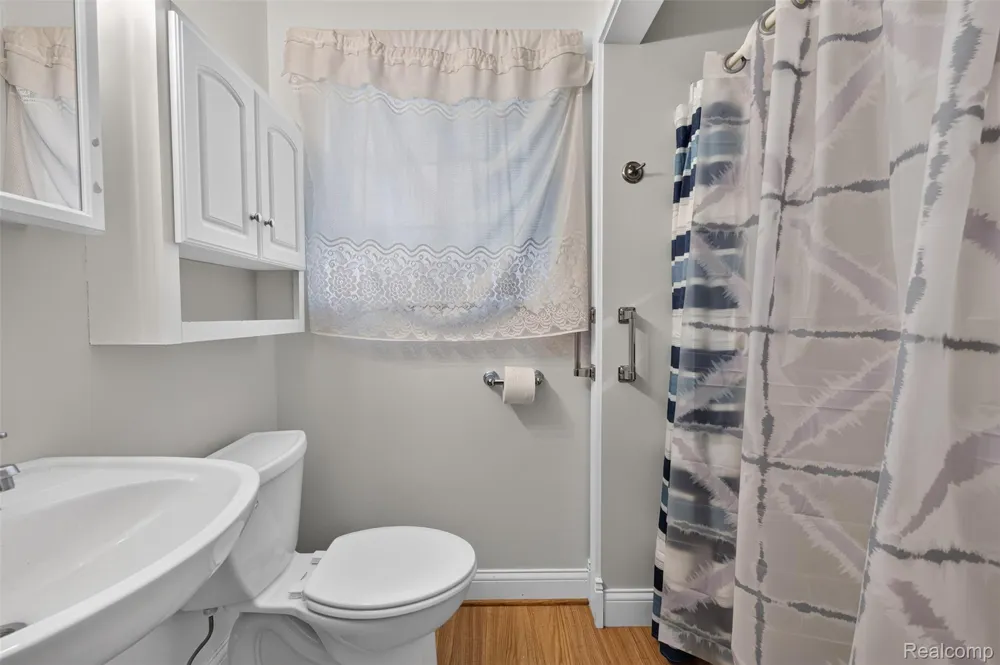 12055 W Pierson Road Flushing Charter Township, MI 48433