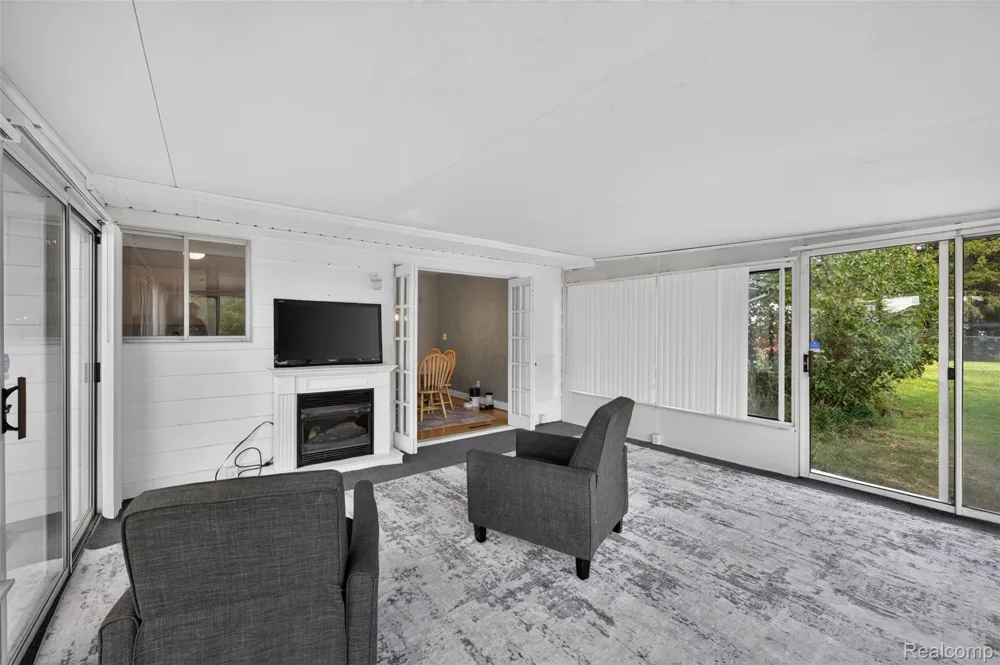 12055 W Pierson Road Flushing Charter Township, MI 48433